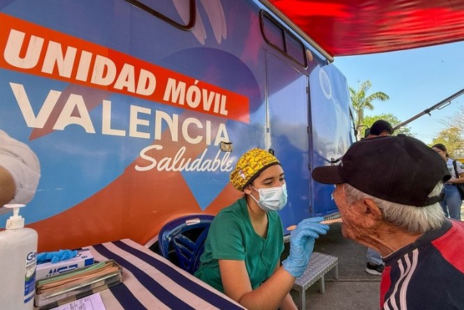 Alcaldia De Valencia Realiza Nueva Jornada Odontologica Gratuita Para Adultos Mayores En La Plaza Michelena 1