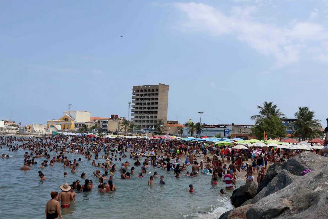 Gobernador Lacava Anuncio Playas Aptas Para El Disfrute Del Carnaval En Carabobo