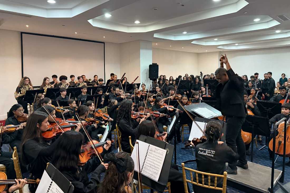 Academia Maestro Jose Calabrese Y OSC Celebraran Recitales Y Un Concierto De Gala