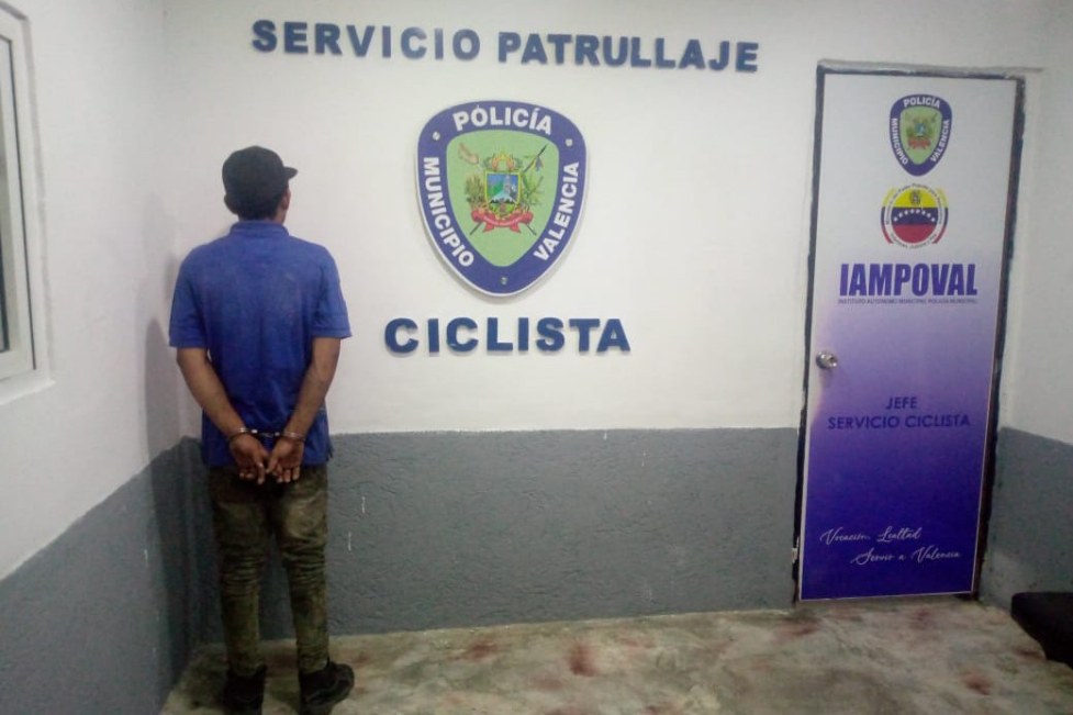 Policia Municipal De Valencia Capturo A Azote Dedicado Al Hurto De Material Estrategico En El Centro De La Ciudad