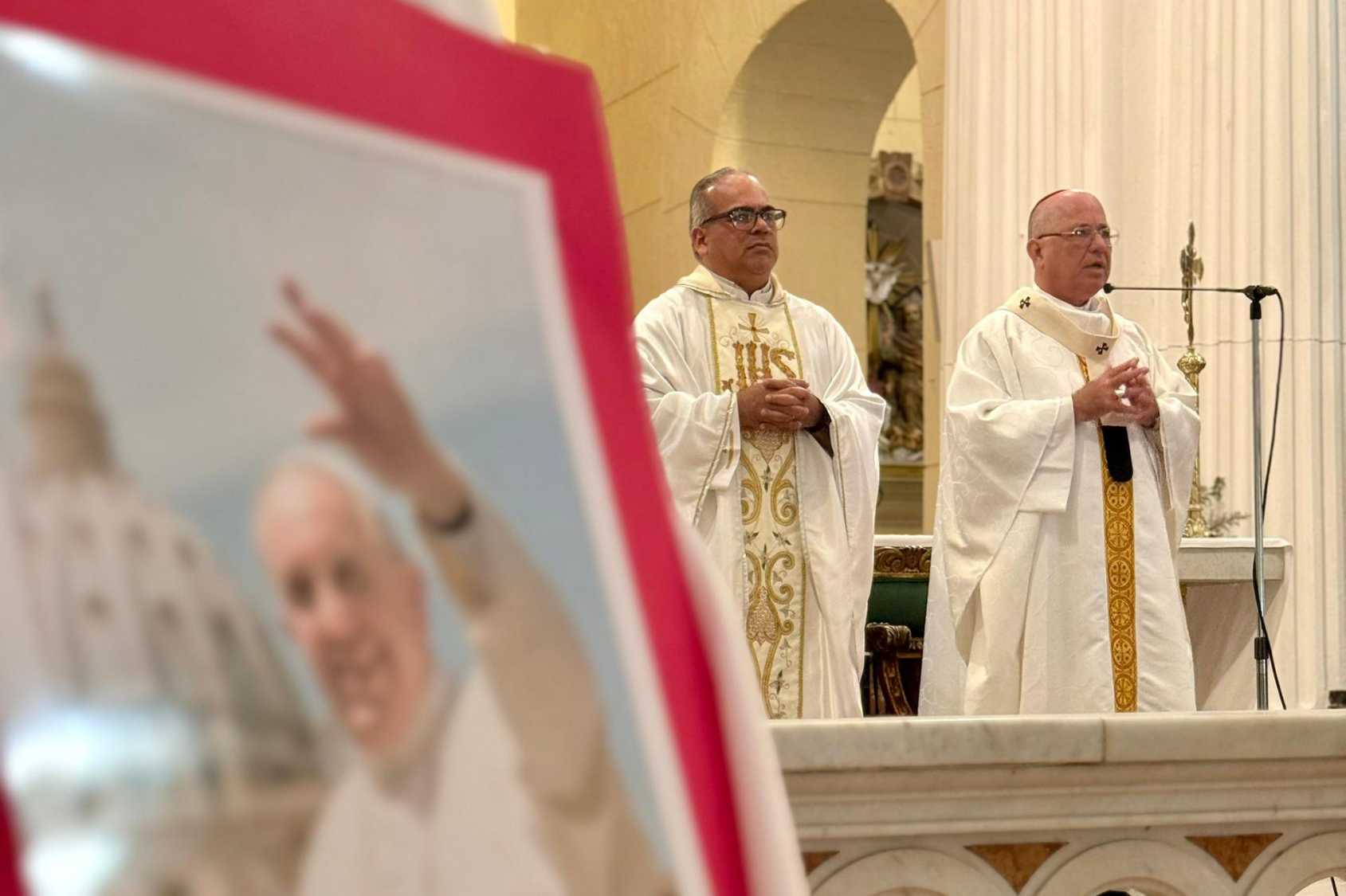 Valencia Rindio Homenaje Al Papa Francisco A Un Ano De Su Partida A La Casa Del Padre