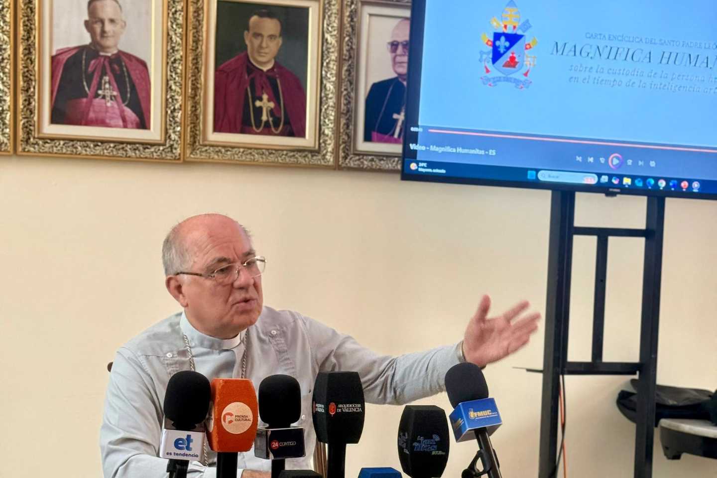 Arzobispo De Valencia Frente A La Inteligencia Artificial Lo Que Esta En Juego Es La Humanidad No Meramente La Tecnica