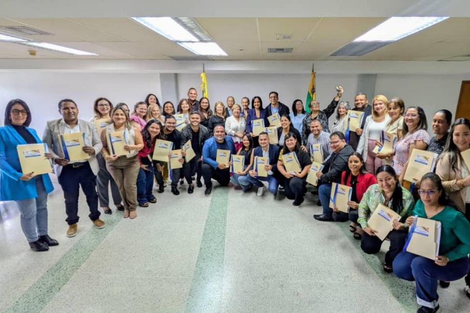 CNP Carabobo Y La UC Sellan Acuerdo Para Capacitar En Docencia A Primera Cohorte De Periodistas