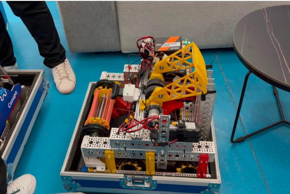 Codepeques Presenta Su Robot Solaris Rumbo A La Copa KAI 2026
