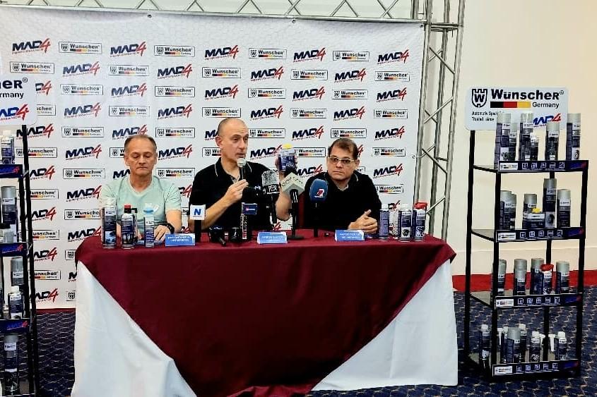 MAD4 Performance Y Acero Oil Introducen WunscheR Y