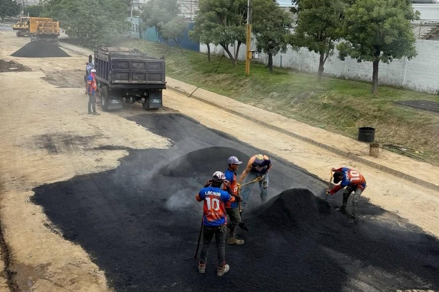 IAMVIAL Aplico Mas De 635 Toneladas De Asfalto En 1